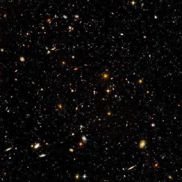 Hubble_ultra_deep_f…
